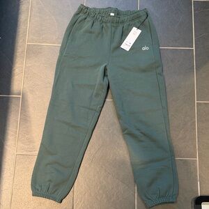 ALO Yoga Accolade Forest Joggers